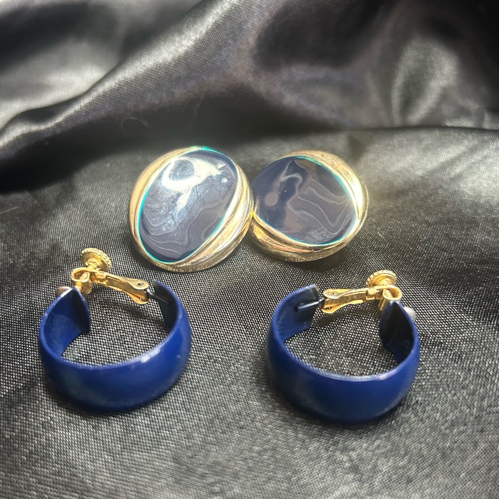 Blue clip on earrings set of two.